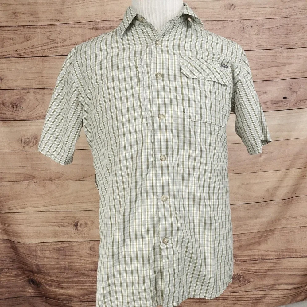 Eddie Bauer Shirt Mens M Green Plaid Short Sleeve Button-Up Travex Vented Travel